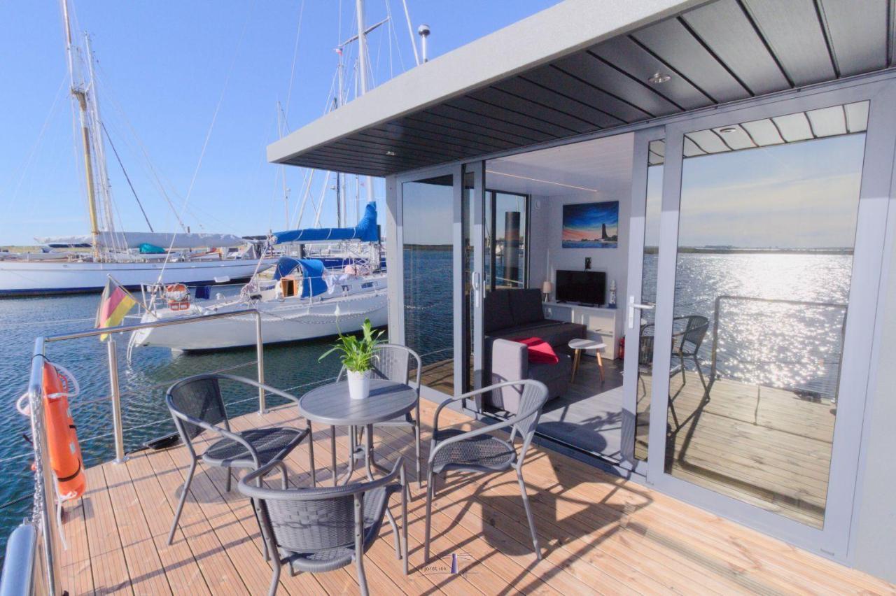 Hausboot Fjord Lacerta Mit Dachterrasse In Wendtorf Exterior photo